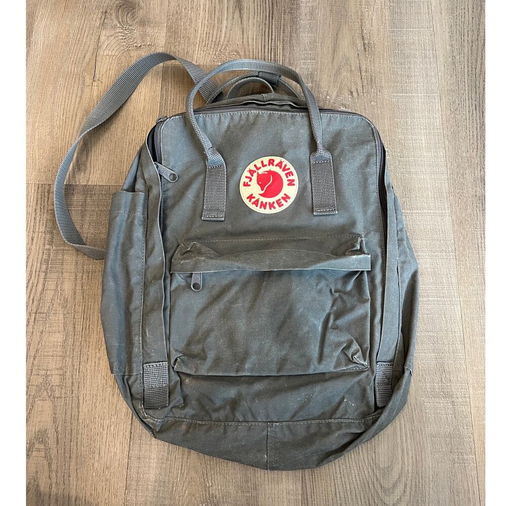 Fjalllraven Kanken Gray Mini Backpack w/ Seat Pad